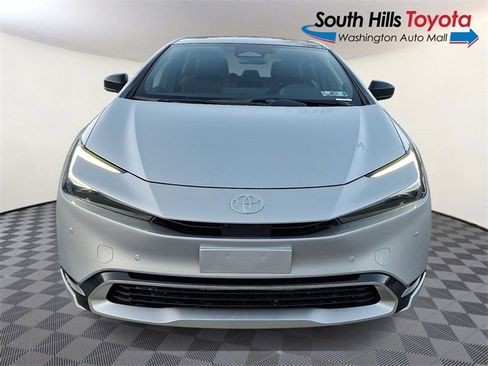 New 2026 Toyota Prius Plug-In Hybrid image 2