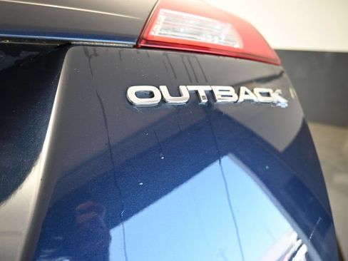 Used 2013 Subaru Outback 2.5i Premium AWD/4WD image 17