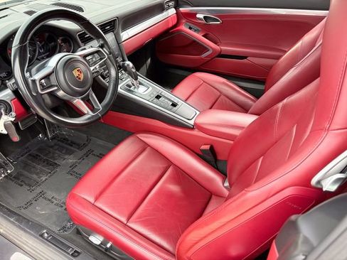Used 2017 Porsche 911 Carrera RWD image 5