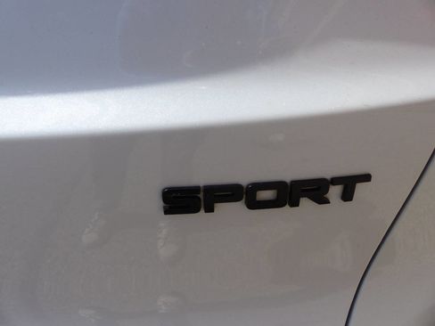 Used 2023 Honda CR-V Sport image 9