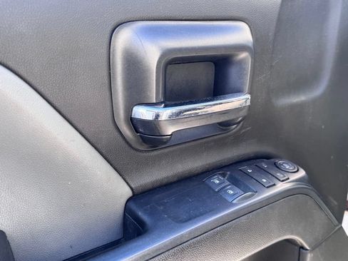 Used 2018 Chevrolet Silverado 3500 W/T w/ WT Convenience Package AWD/4WD image 10