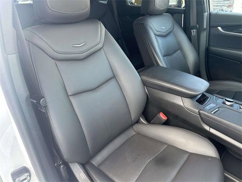 Certified 2023 Cadillac XT5 Premium Luxury image 24