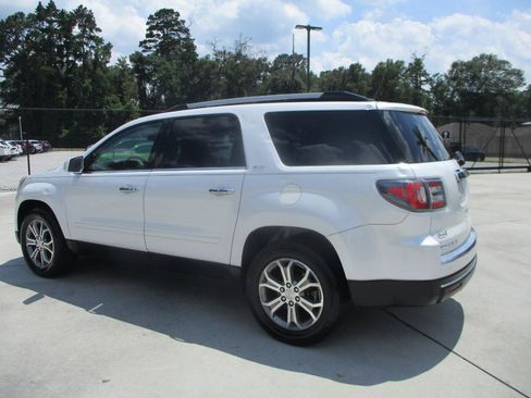 Used 2016 GMC Acadia SLT FWD image 10