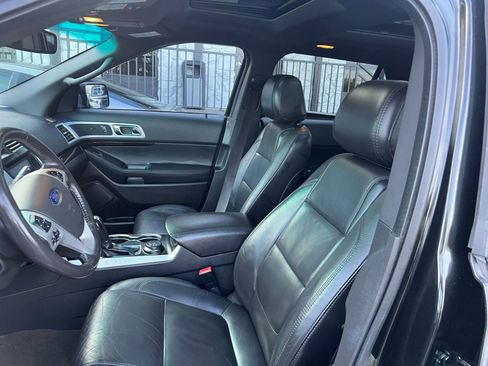 Used 2014 Ford Explorer Limited image 11
