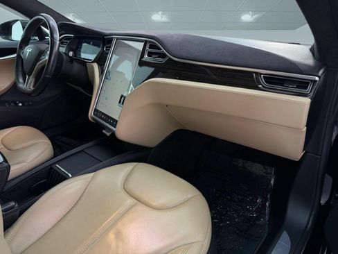 Used 2014 Tesla Model S P85 RWD image 25