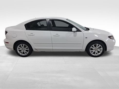 Used 2007 MAZDA MAZDA3 i Touring image 2
