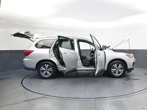 Used 2020 Nissan Pathfinder SL AWD/4WD image 51