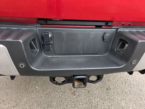 Used 2024 Ford F350 Lariat image 7