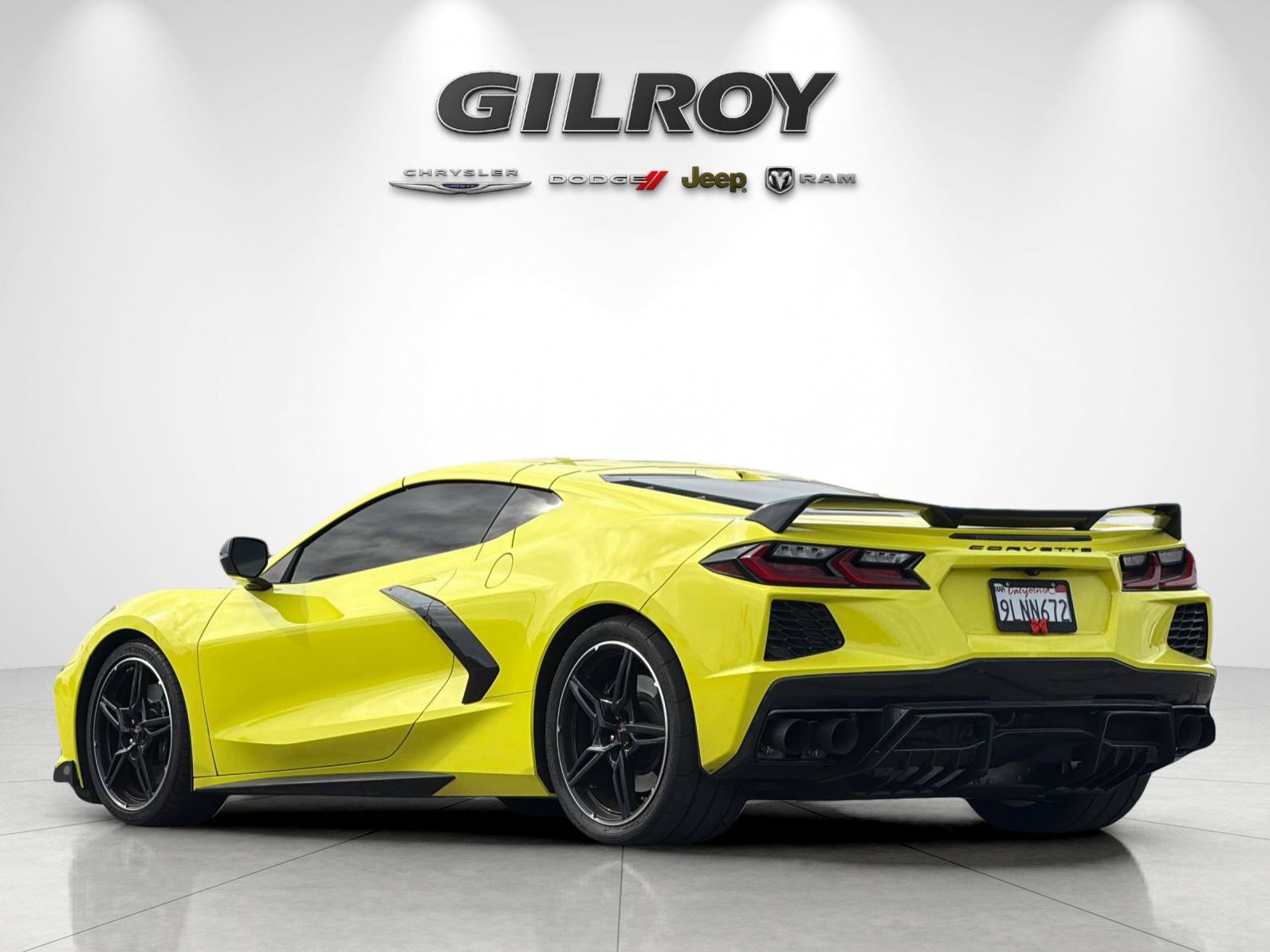 Used 2020 Chevrolet Corvette Stingray Premium Cpe w/ 3LT Preferred Equipment Group RWD image 6