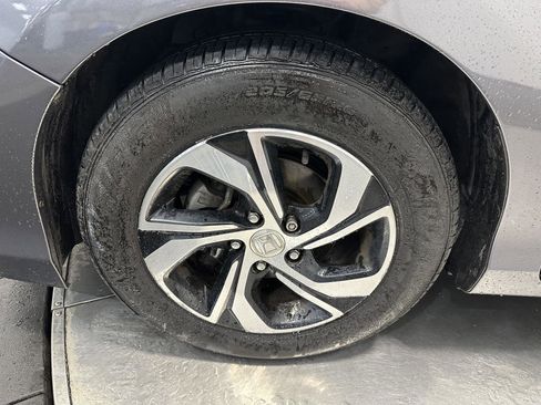 Used 2016 Honda Accord LX image 8