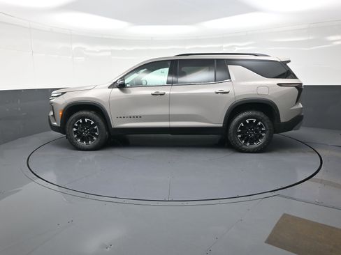 New 2026 Chevrolet Traverse Z71 w/ Driver Confidence Package image 6