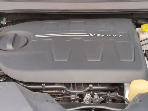 Certified 2019 Jeep Cherokee Limited AWD/4WD image 15