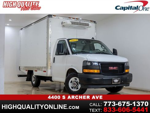 Used 2022 GMC Savana 3500 w/ Power Convenience Package RWD image 1