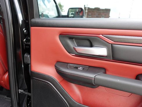 Used 2025 RAM 1500 Rebel AWD/4WD image 27