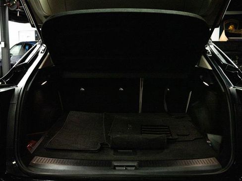 Used 2024 Nissan Ariya FWD image 7