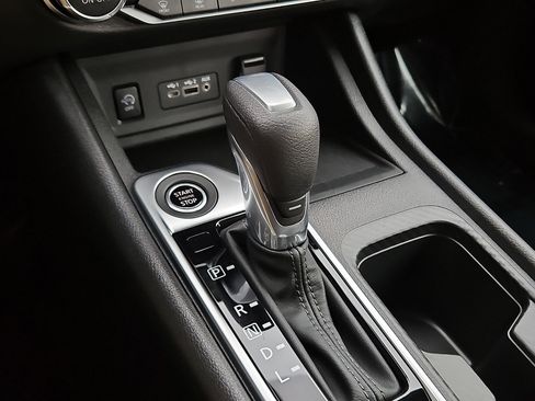 Certified 2025 Nissan Sentra SV w/ All-Weather Package image 14