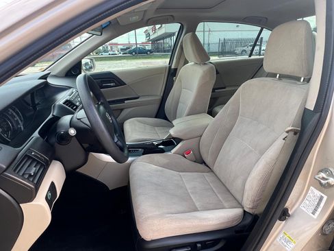 Used 2013 Honda Accord EX image 11