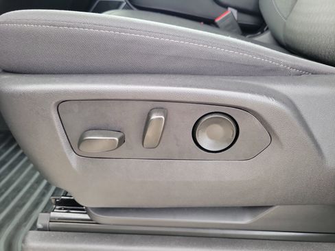 Used 2025 Chevrolet Silverado 2500 LT w/ Safety Package image 22