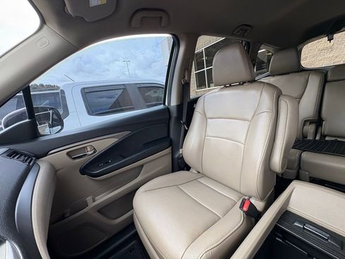 Used 2018 Honda Pilot EX-L image 25
