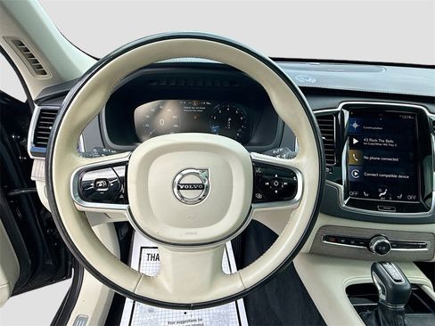 Used 2021 Volvo XC90 T6 Inscription w/ Protection Package Premier image 12