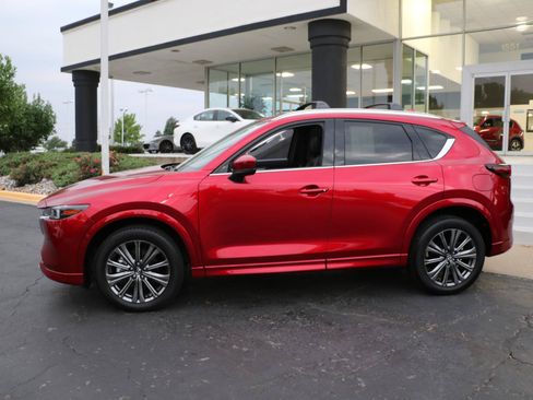 Certified 2025 MAZDA CX-5 Signature AWD/4WD image 2