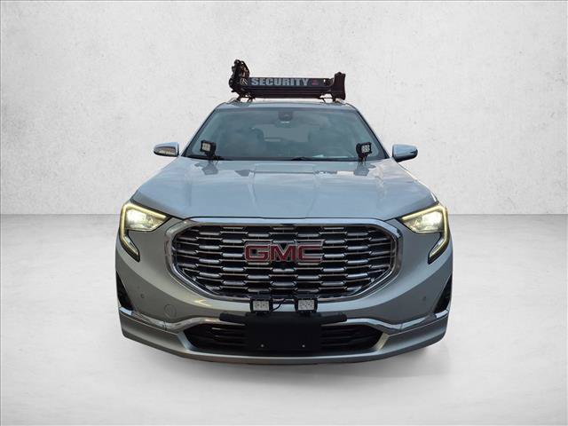 Used 2018 GMC Terrain Denali w/ Advanced Safety Package AWD/4WD image 2