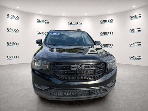 Used 2019 GMC Acadia SLT w/ Black Edition FWD image 2