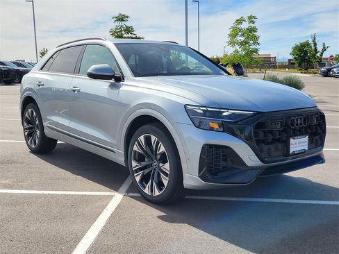 New 2025 Audi Q8 Premium image 4