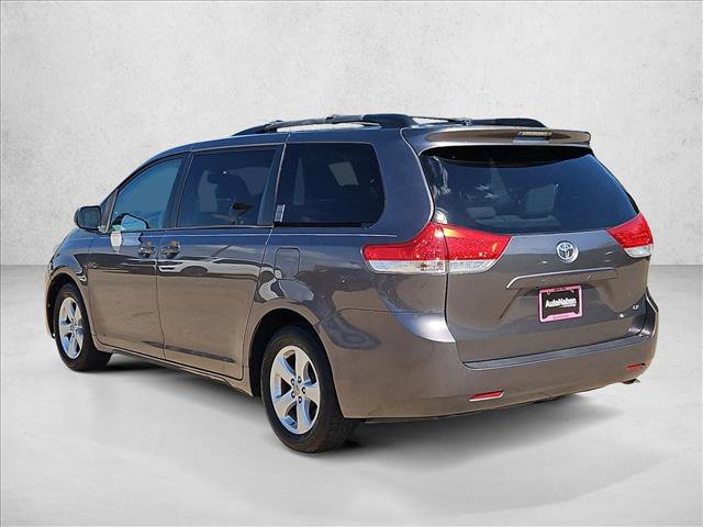 Used 2014 Toyota Sienna LE FWD image 8