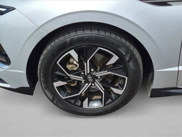 Used 2025 Hyundai Sonata SEL FWD image 15