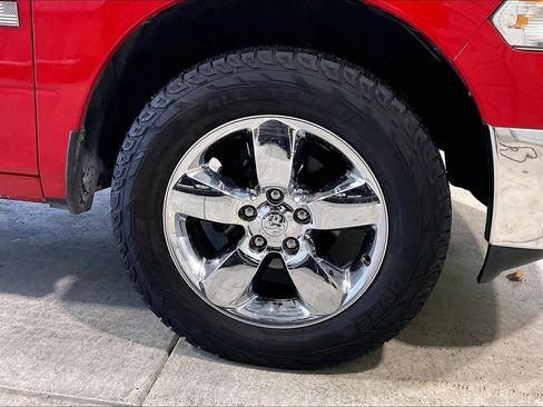 Used 2019 RAM 1500 Big Horn image 11