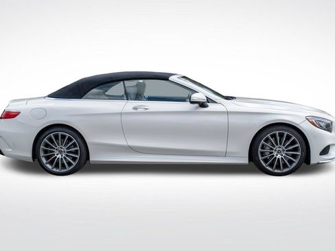 Used 2017 Mercedes-Benz S 550 Cabriolet image 36