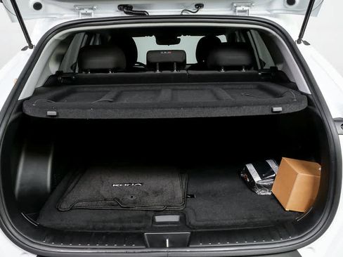 Used 2024 Hyundai Kona SEL FWD image 28