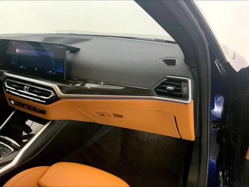 Certified 2023 BMW i4 eDrive35 RWD image 23