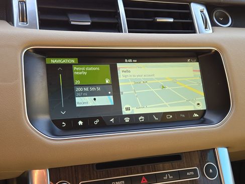 Used 2017 Land Rover Range Rover Sport HSE image 19