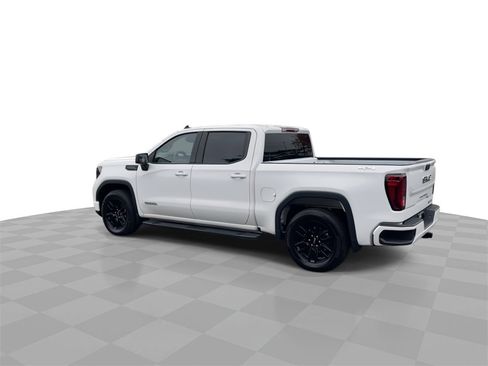 Used 2022 GMC Sierra 1500 Elevation w/ LPO, Elevation Black Package image 6