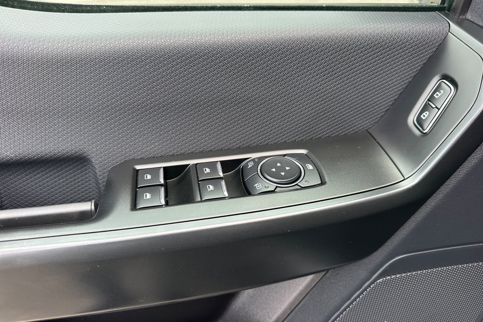 Used 2025 Ford F150 STX w/ STX Black Appearance Package RWD image 11