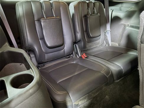 Used 2015 Ford Explorer Sport image 25