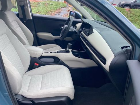 Used 2024 Honda HR-V LX image 17