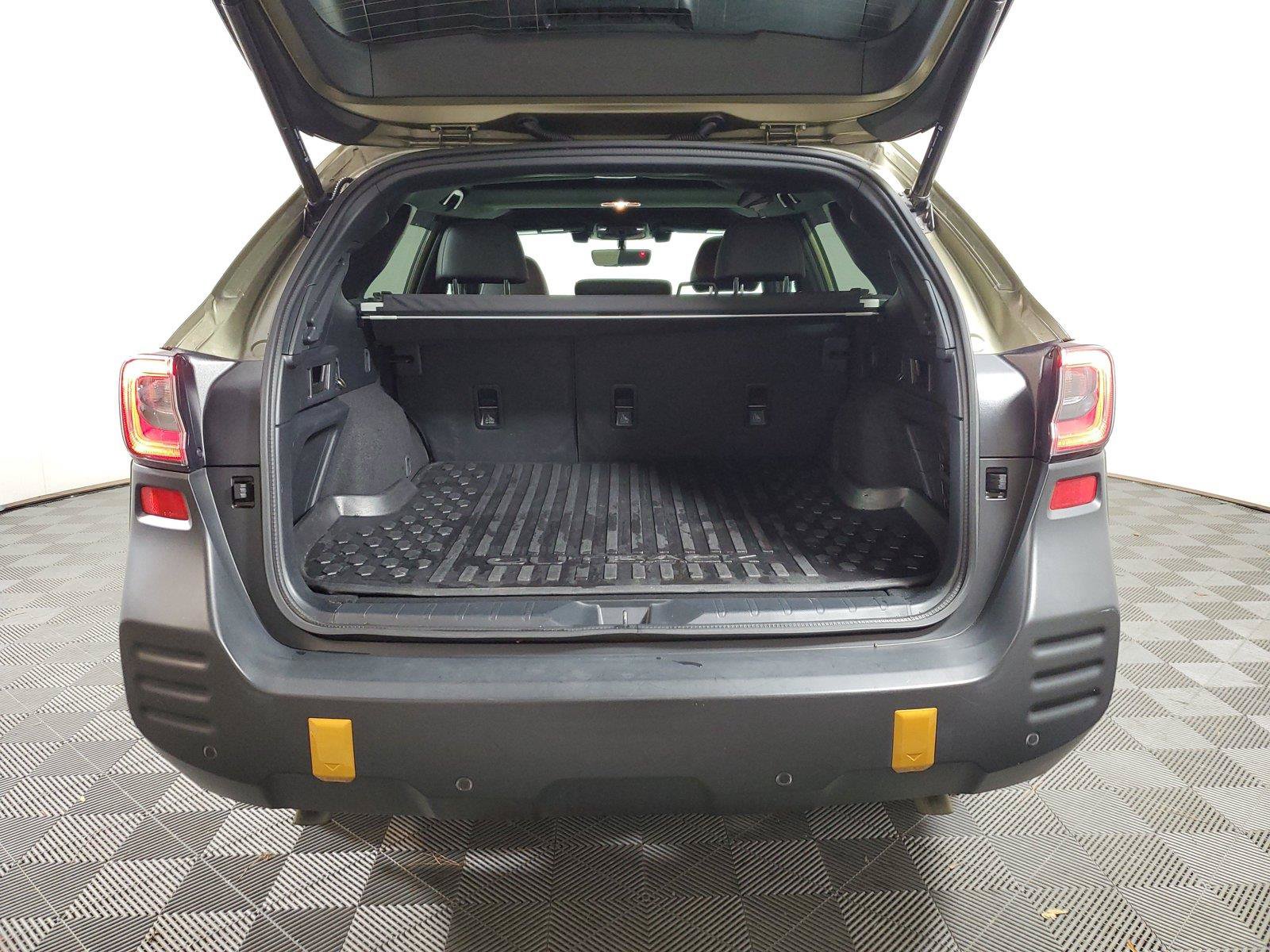 Used 2022 Subaru Outback Wilderness AWD/4WD image 9