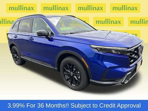 Used 2025 Honda CR-V Sport image 1