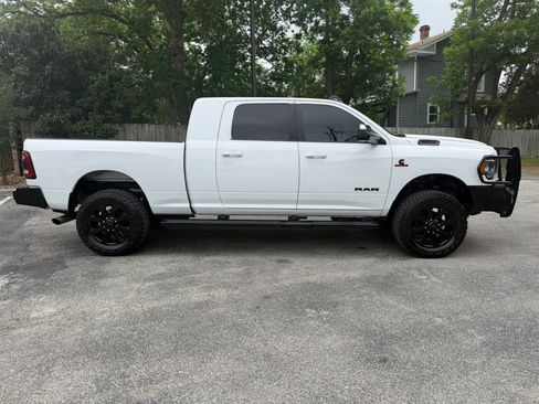 Used 2021 RAM 2500 Lone Star w/ Night Edition AWD/4WD image 4