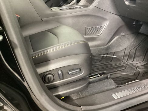Used 2018 Chevrolet Equinox Premier AWD/4WD image 8