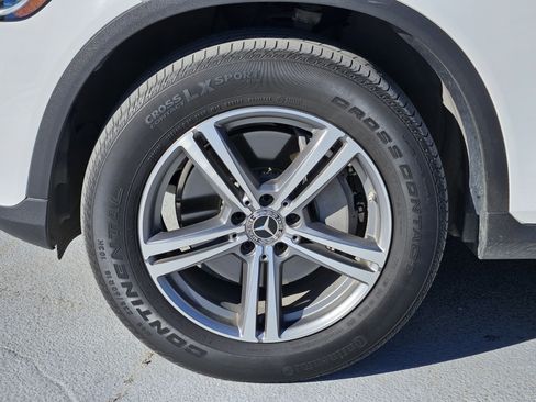 Used 2020 Mercedes-Benz GLC 300 image 12