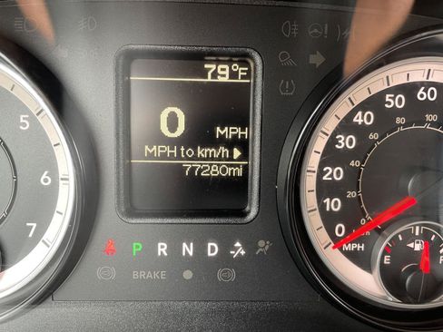 Used 2019 RAM 1500 Tradesman RWD image 3