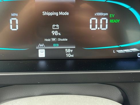 Used 2026 Hyundai Elantra Hybrid FWD image 33
