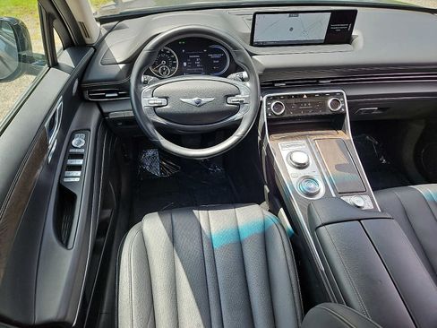 Used 2024 Genesis GV80 2.5T AWD/4WD image 12