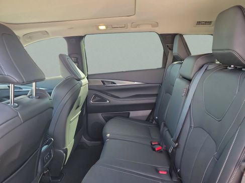 Used 2026 INFINITI QX60 Luxe w/ Cargo Package AWD/4WD image 6
