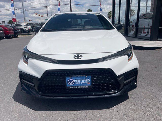 Used 2021 Toyota Corolla SE FWD image 2