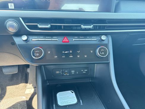 New 2026 Hyundai Sonata SEL FWD image 33